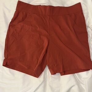 Women's Columbia Rust Shorts